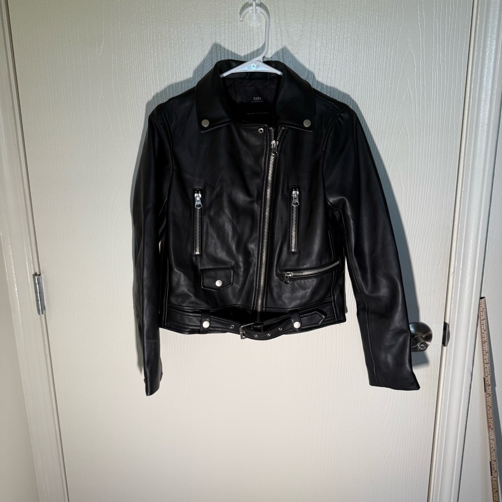 Zara Women’s Black Faux Leather Biker Jacket Belted Motorcycle Sz Small